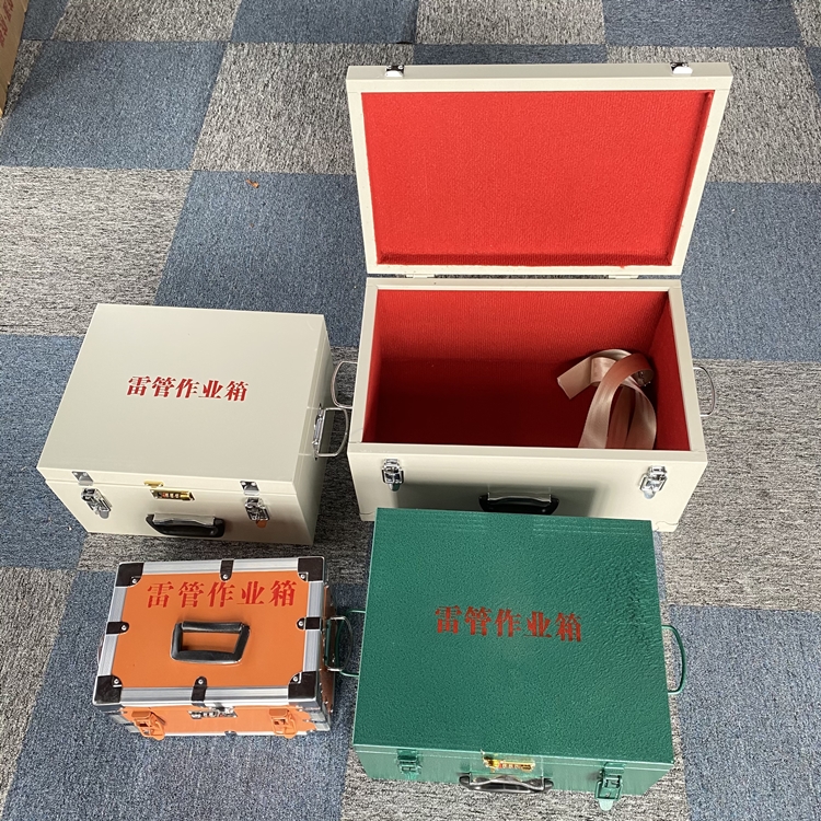 人民路街道爆破工程作业箱如何选择？玻璃钢与传统材质的全面对比